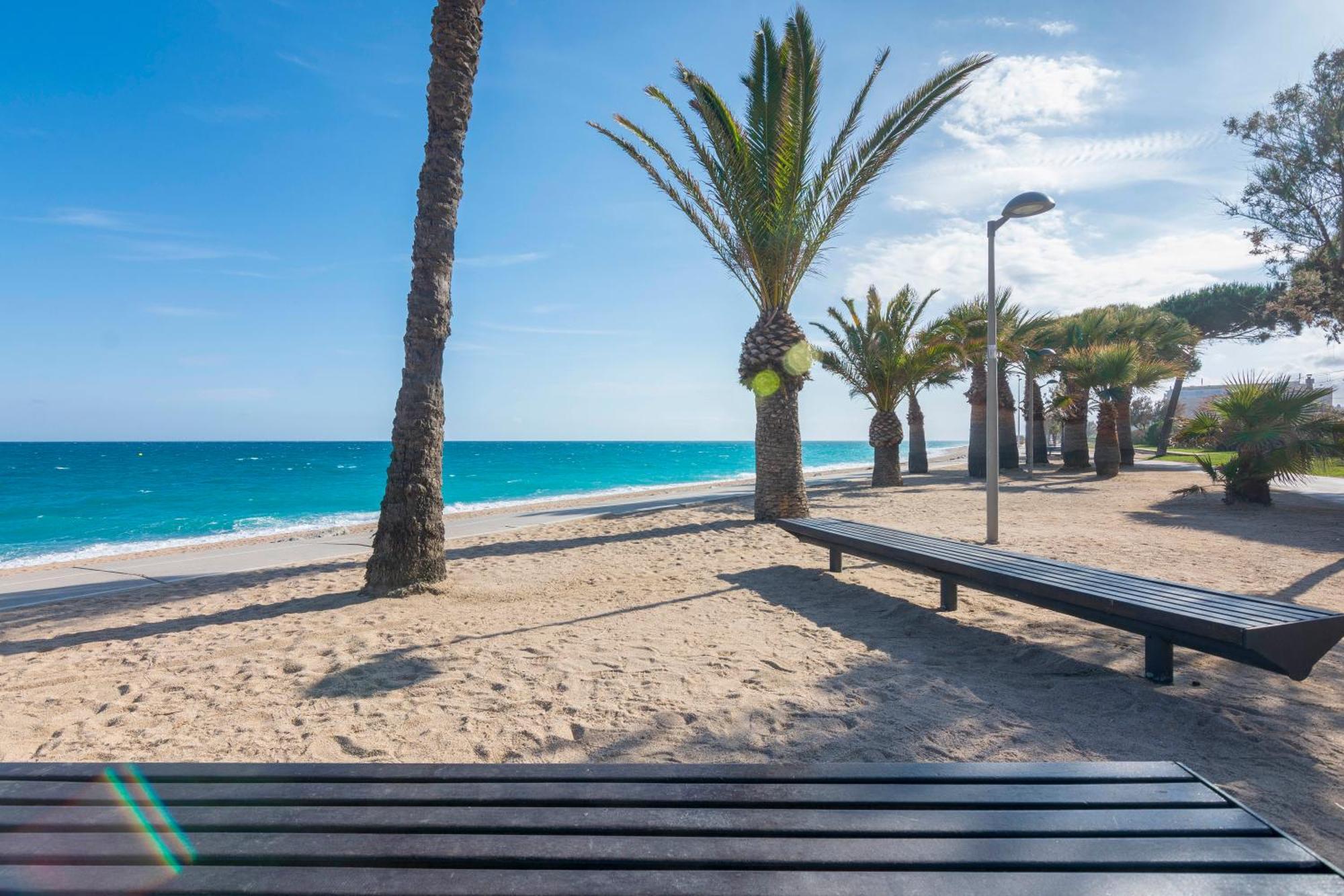 Homeholidaysrentals Frida Pineda de Mar Exterior photo